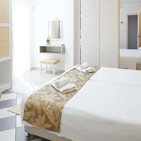 Klonos Anna Otel Aegina