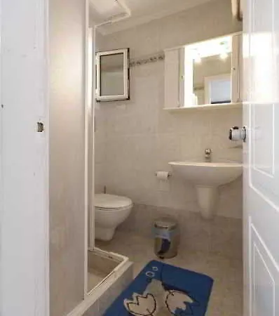 Otel Klonos Anna